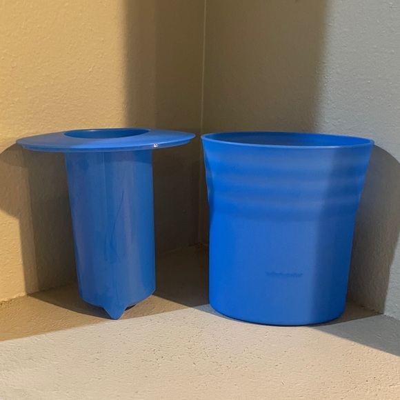 Tupperware Imp Bottle Cooler - Picture 6 of 10